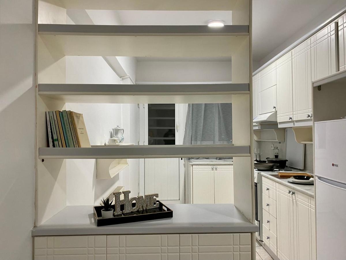 City Center, Cozy Apartment, With Amazing View, "2" 코스 타운 외부 사진