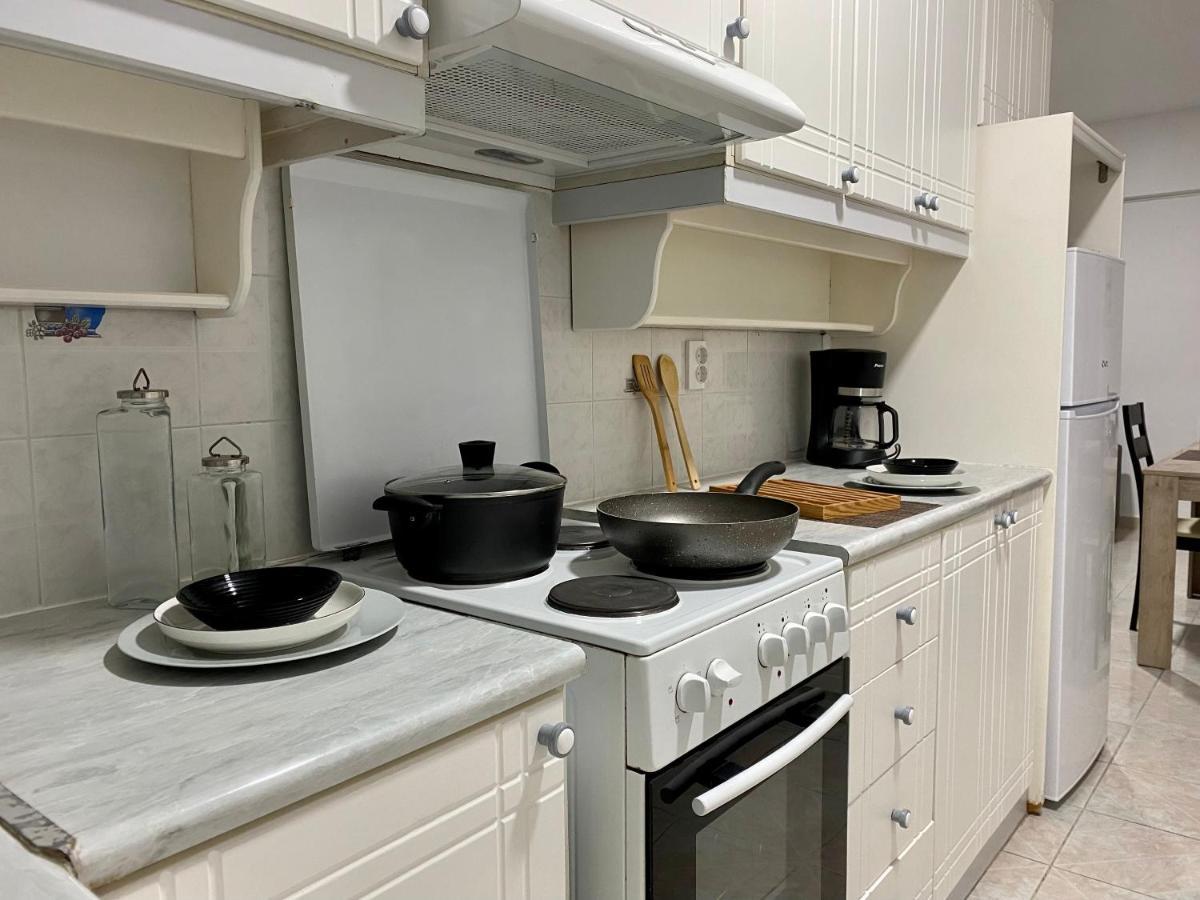 City Center, Cozy Apartment, With Amazing View, "2" 코스 타운 외부 사진